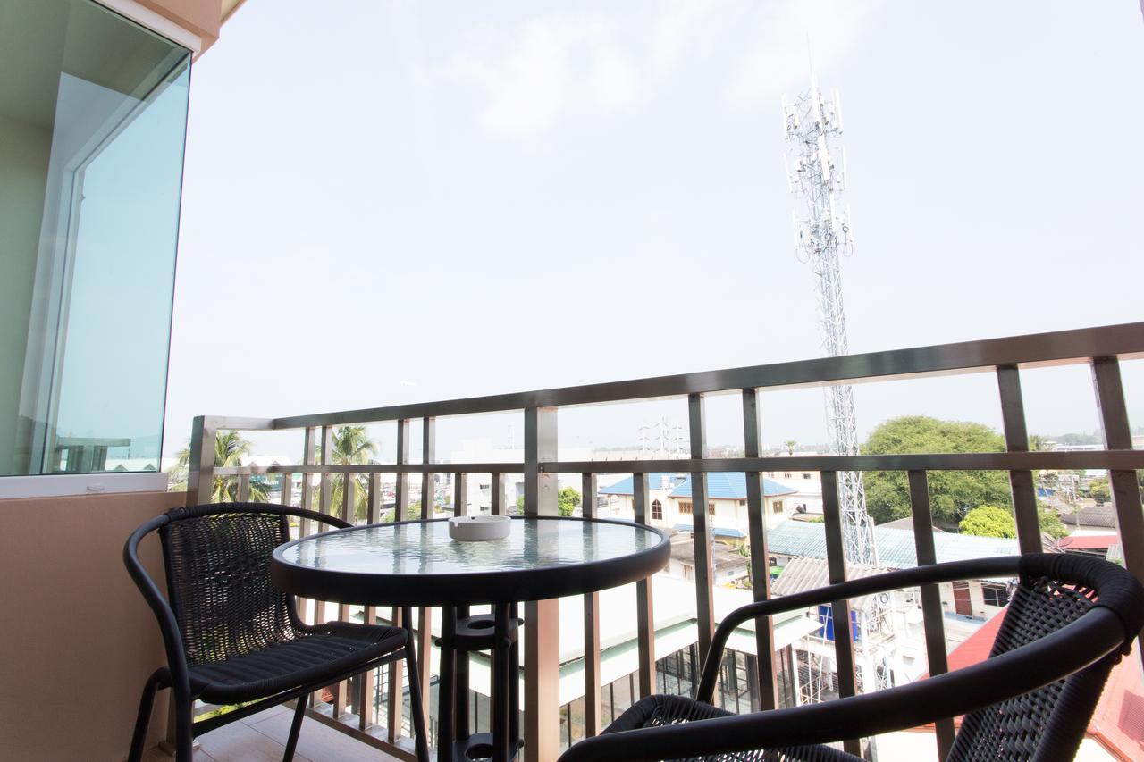 David Residence Nai Yang Beach Екстериор снимка
