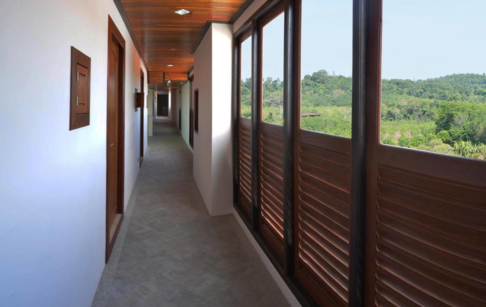 David Residence Nai Yang Beach Екстериор снимка